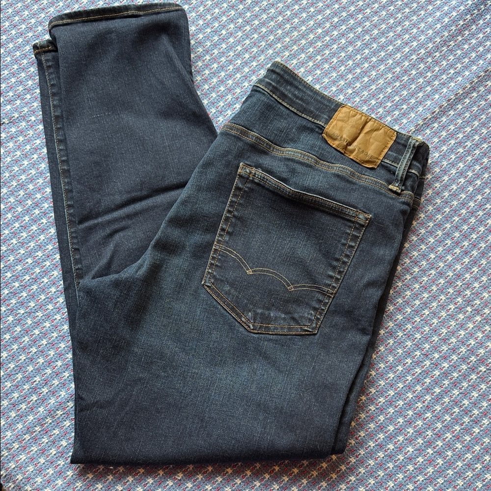 American Eagle Outfitters Athletic Dark Blue Denim Jeans sz 34x30